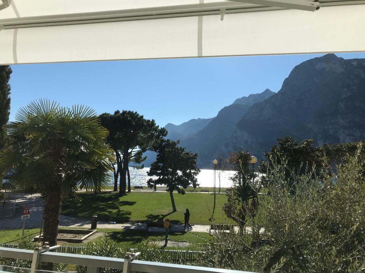Appartement Balcone sul Lago Riva del Garda Esterno foto