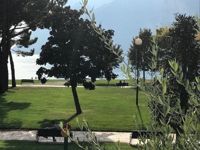 Appartement Balcone sul Lago Riva del Garda Esterno foto