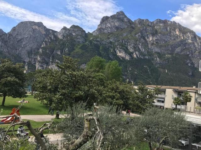Appartement Balcone sul Lago Riva del Garda Esterno foto